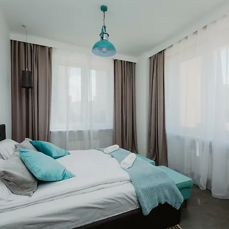 Shortstaypoland Aleje Jerozolimskie * 华沙